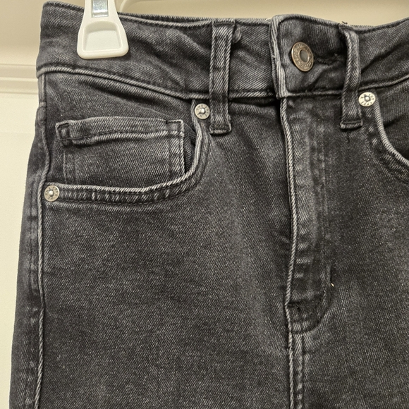 We The Free Free People Womens Charcoal Raw Hem High Rise Skinny Jeans - size 25 - Picture 2 of 6